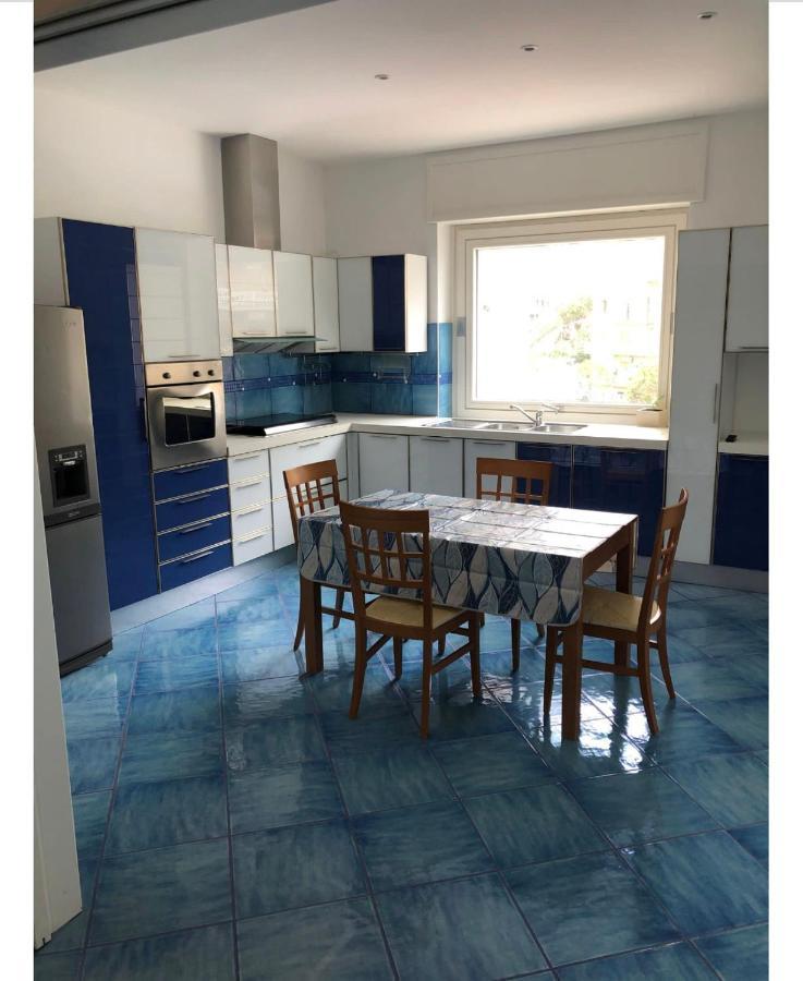 Blue Sea Salerno Hotel ภายนอก รูปภาพ
